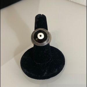 Bulky bulls eye Adjustable silver black white ring